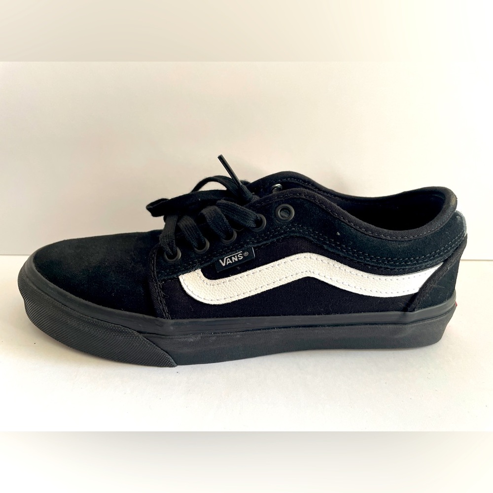 Vans off the wall (men’s size 7)